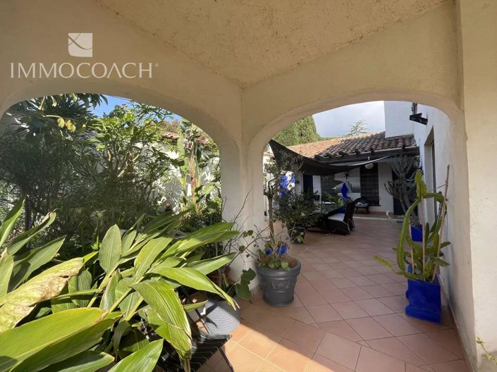 Image No.14-5 Bed House for sale