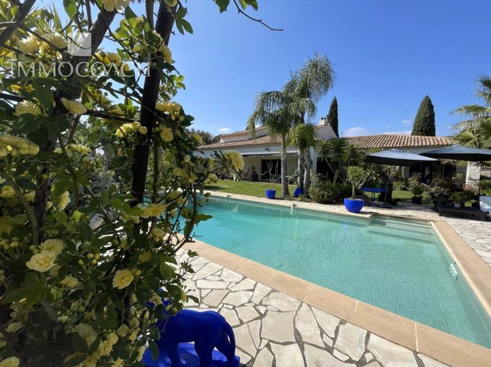 Image No.5-5 Bed House for sale