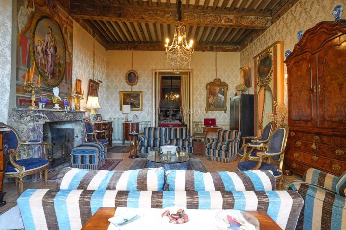 Image No.16-14 Bed House for sale