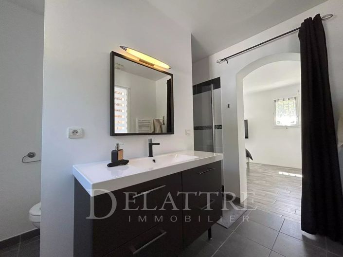 Image No.9-4 Bed House for sale