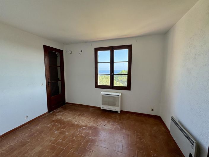 Image No.7-2 Bed House for sale