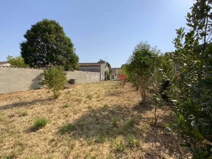 Image No.11-2 Bed House for sale