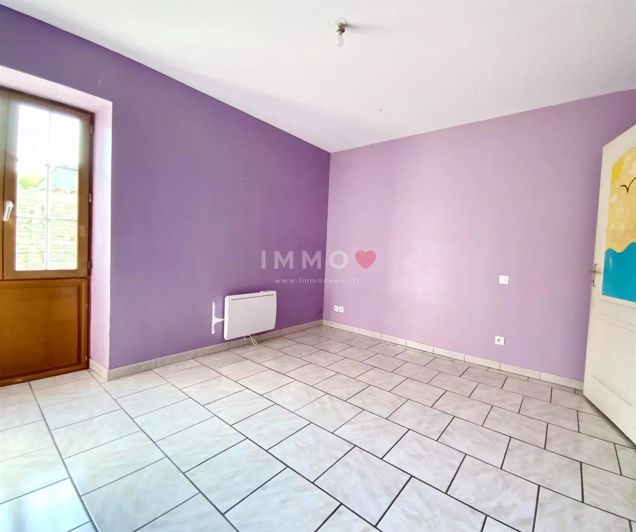 Image No.6-2 Bed House for sale