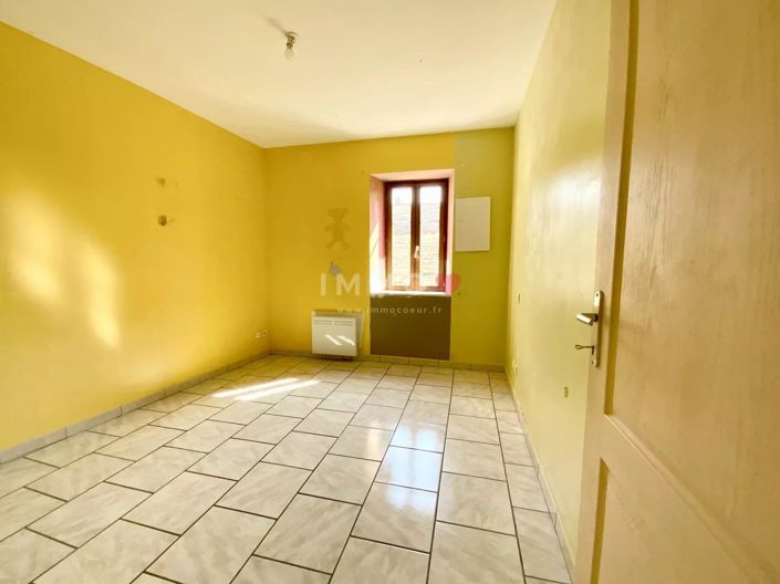 Image No.7-2 Bed House for sale