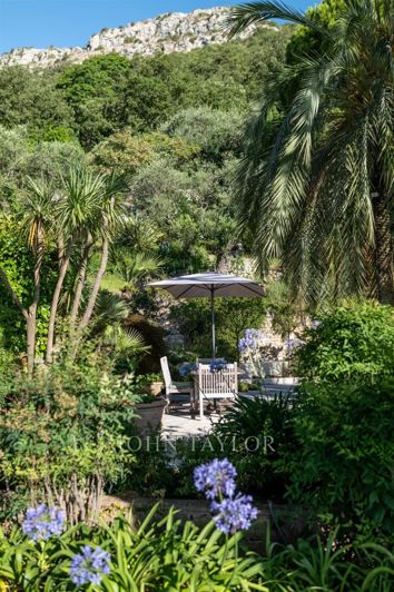 Image No.31-8 Bed House for sale