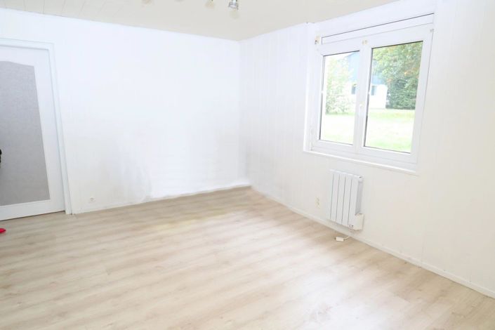 Image No.13-3 Bed House for sale