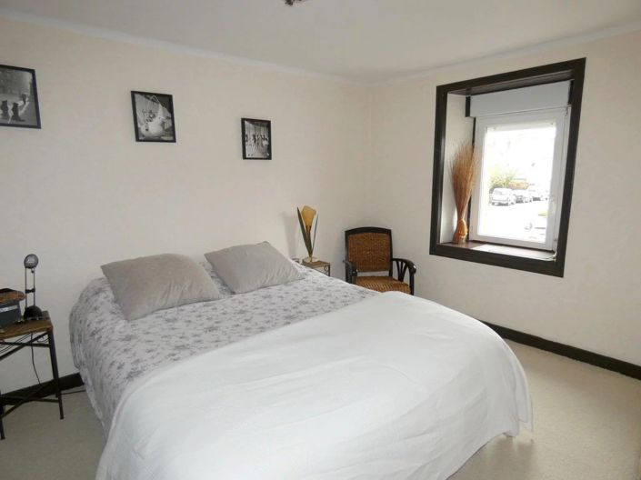 Image No.9-3 Bed House for sale