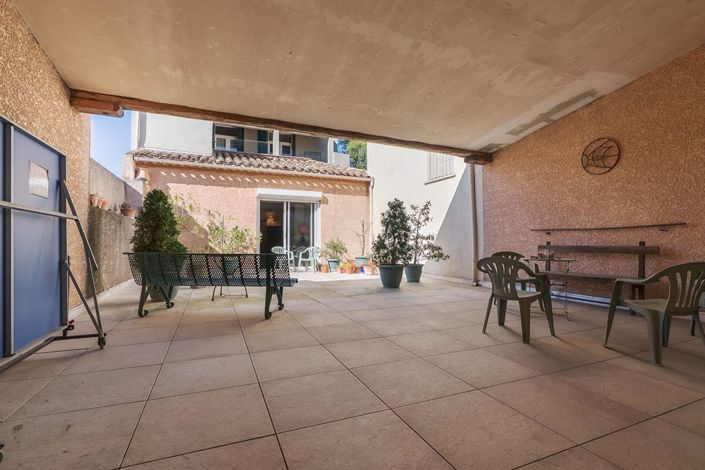 Image No.4-6 Bed House for sale