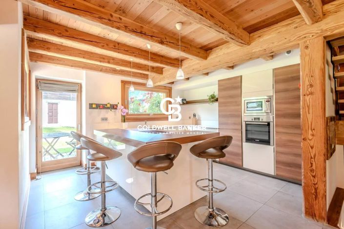 Image No.4-House for sale