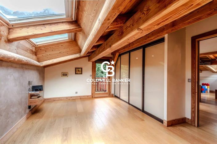 Image No.8-House for sale