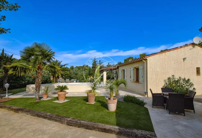 Image No.17-3 Bed House for sale