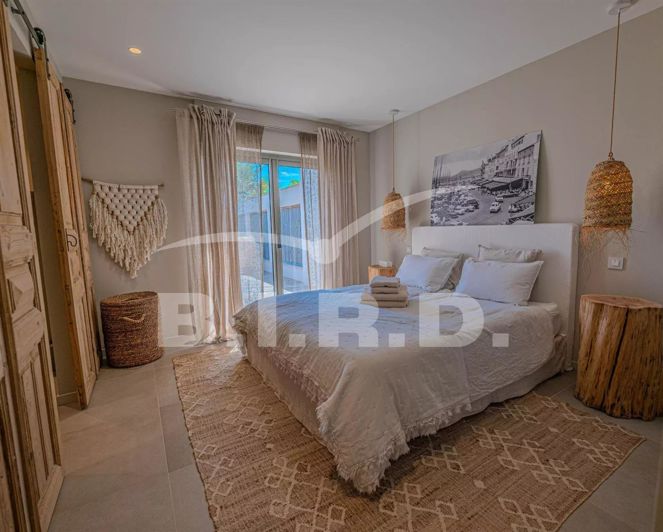 Image No.12-4 Bed House for sale