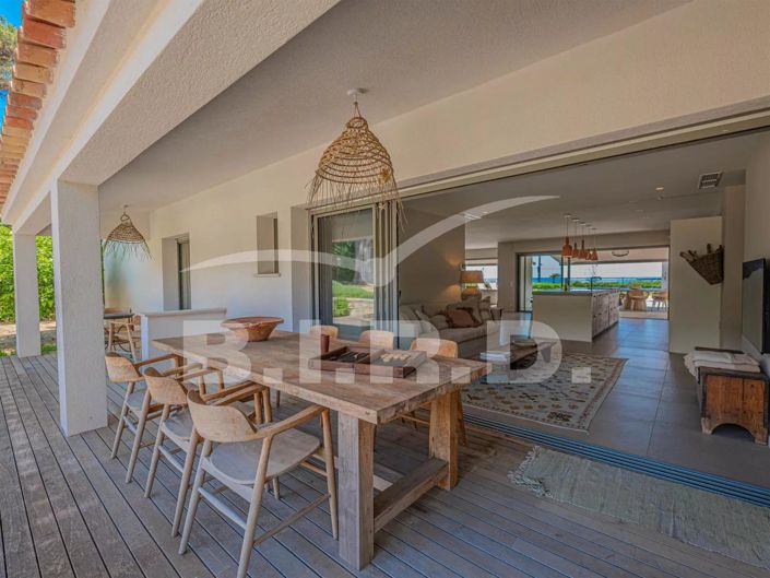 Image No.14-4 Bed House for sale