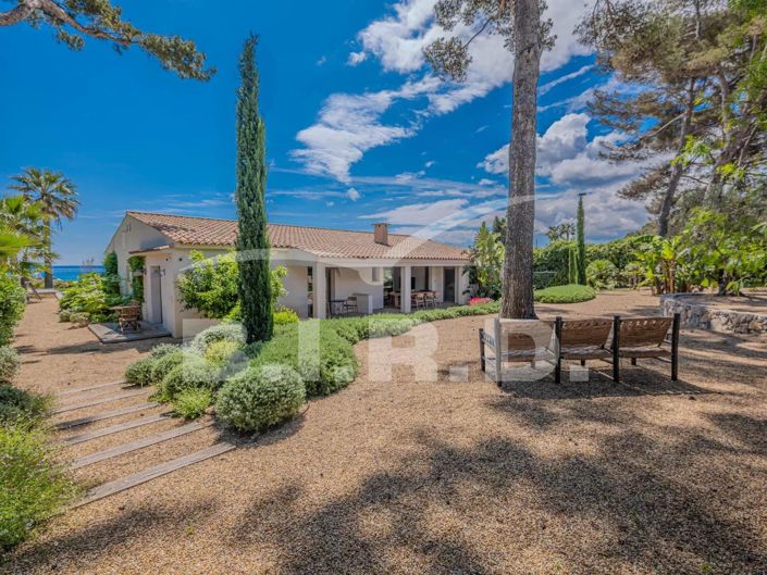 Image No.15-4 Bed House for sale