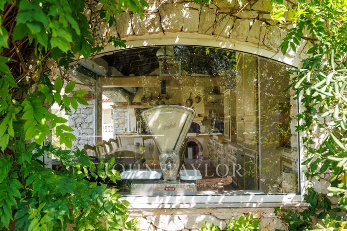 Image No.13-6 Bed House for sale