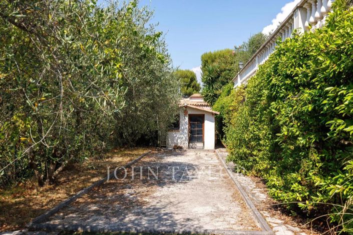 Image No.14-6 Bed House for sale