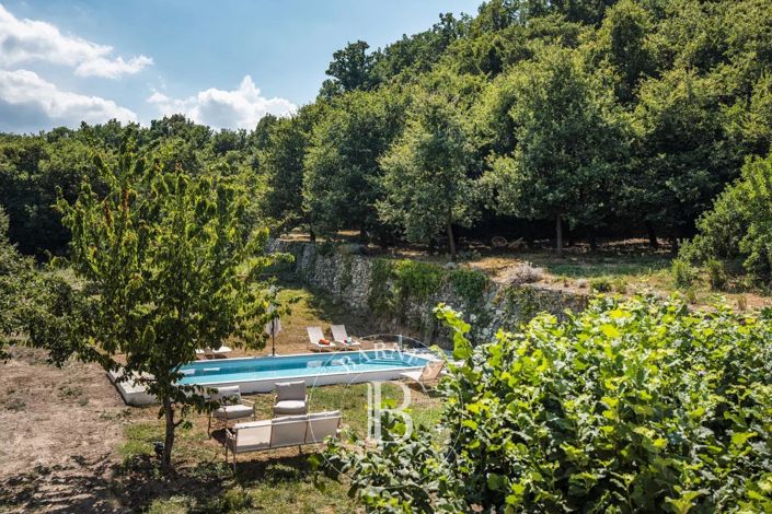 Image No.20-7 Bed House for sale