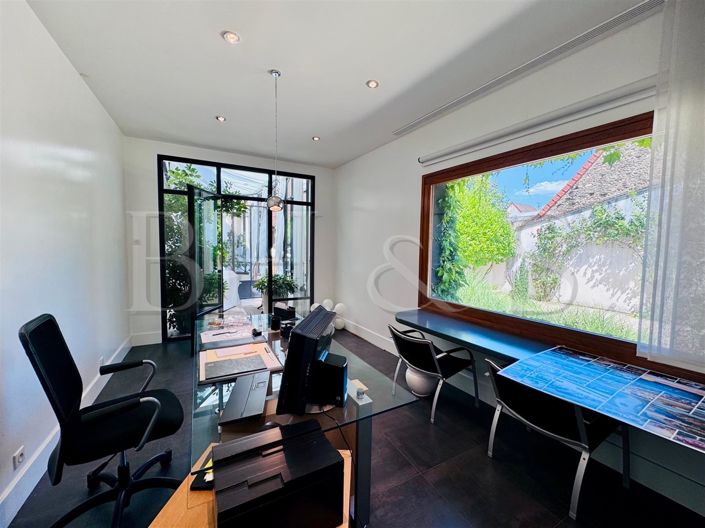 Image No.5-3 Bed House for sale