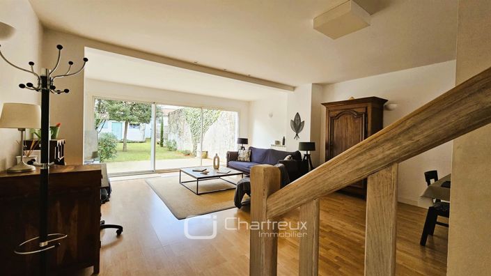 Image No.4-3 Bed House for sale