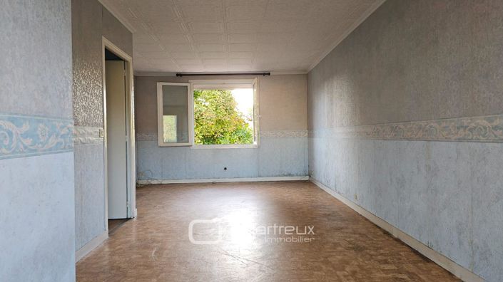 Image No.12-7 Bed House for sale