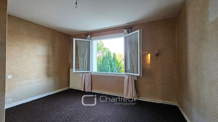 Image No.6-7 Bed House for sale