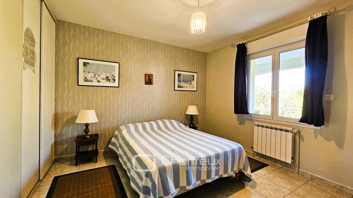 Image No.13-4 Bed House for sale