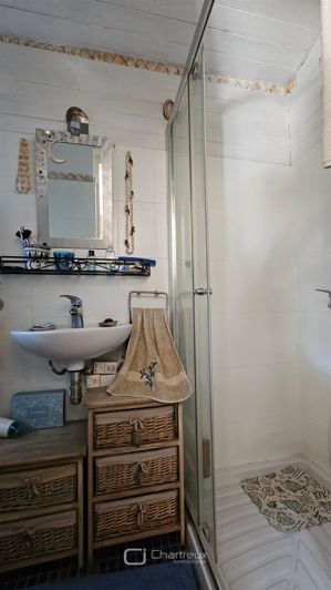 Image No.6-2 Bed House for sale