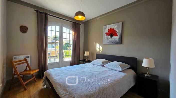 Image No.9-4 Bed House for sale