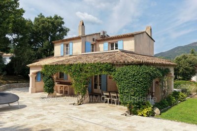 1 - Le Plan-de-la-Tour, House