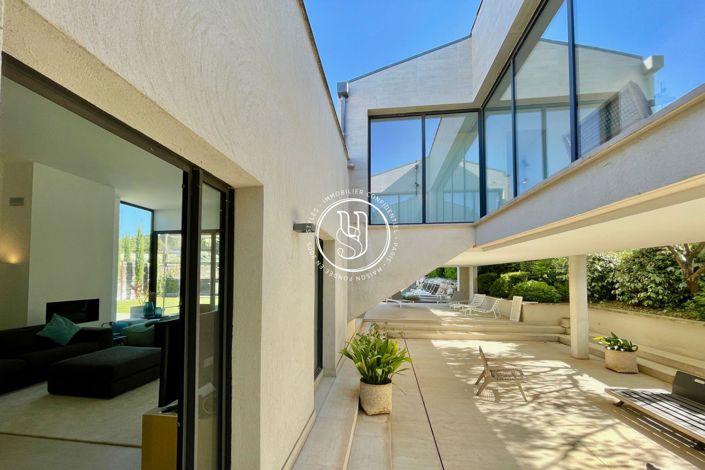 Image No.11-4 Bed House for sale