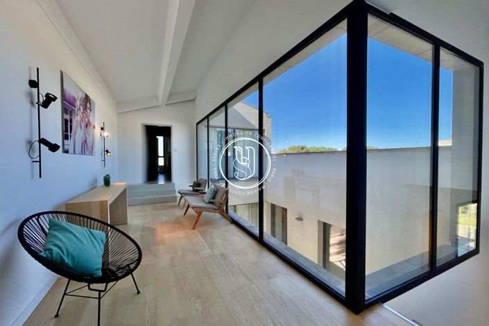 Image No.13-4 Bed House for sale