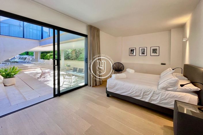 Image No.15-4 Bed House for sale