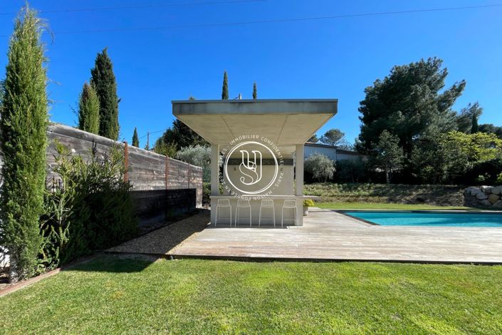 Image No.17-4 Bed House for sale