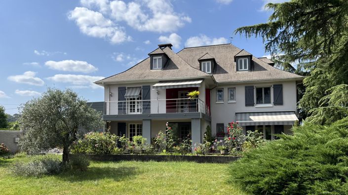 Image No.1-4 Bed House for sale