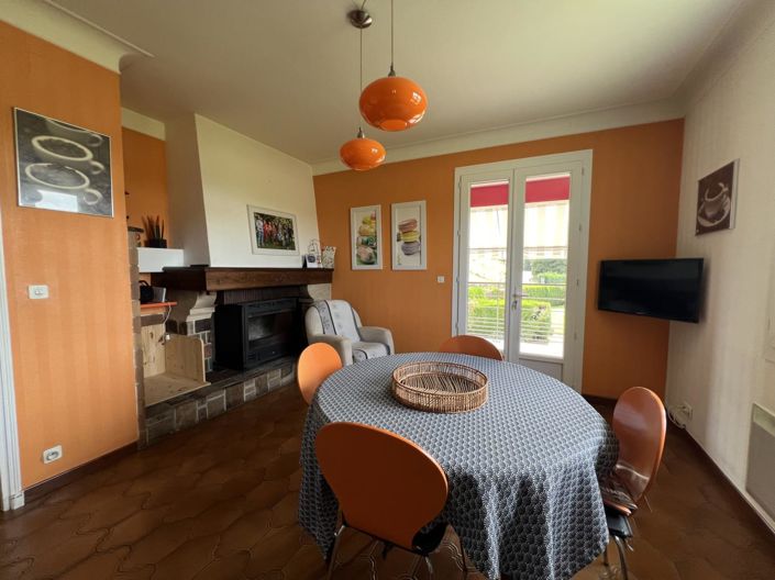 Image No.6-4 Bed House for sale