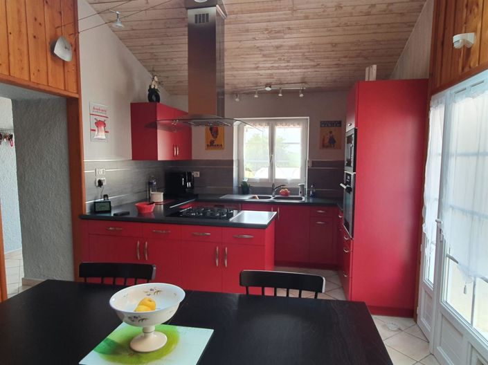 Image No.7-3 Bed House for sale