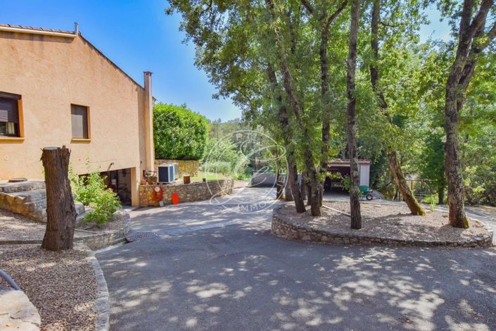 Image No.37-5 Bed House for sale