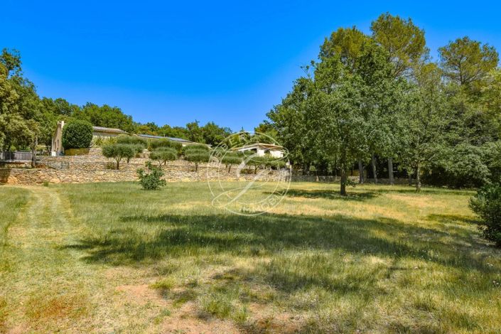 Image No.44-5 Bed House for sale