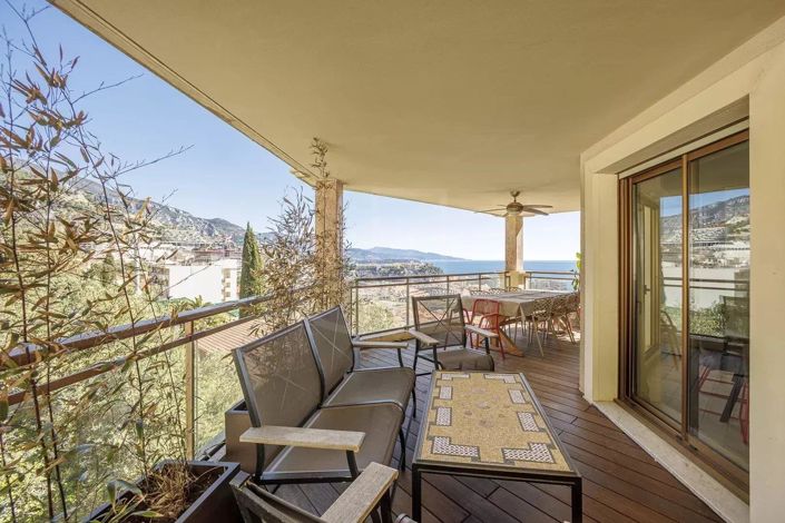 Image No.1-4 Bed Apartment for sale