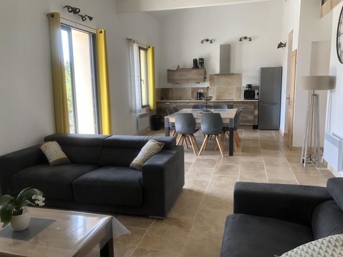 Image No.12-14 Bed House for sale