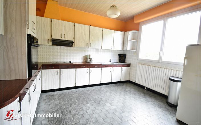 Image No.4-5 Bed House for sale