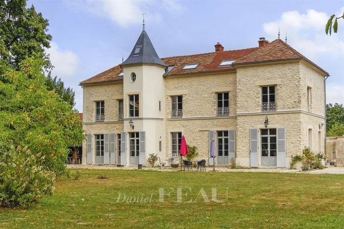 Image No.1-6 Bed House for sale