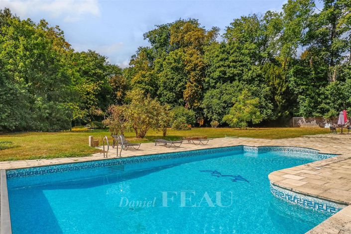 Image No.2-6 Bed House for sale