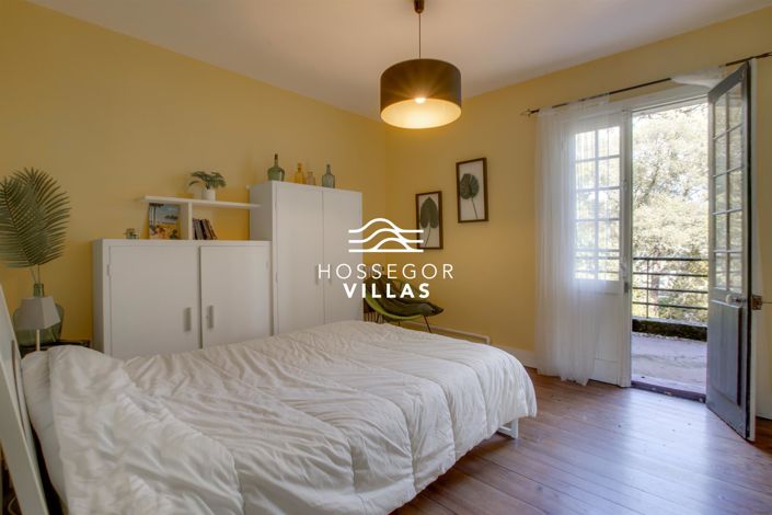 Image No.4-7 Bed House for sale