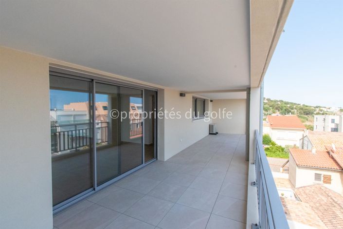 Image No.12-3 Bed Apartment for sale