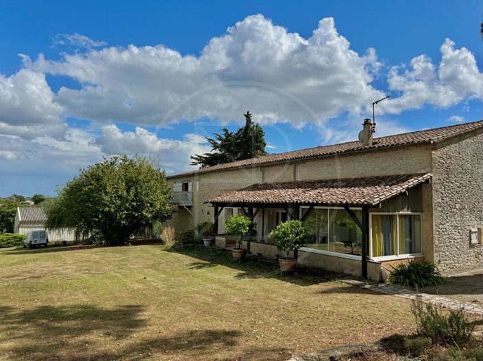 Image No.3-4 Bed House for sale