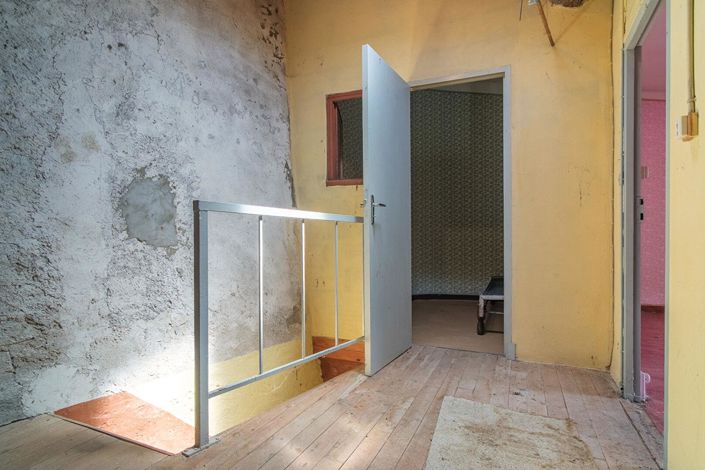 Image No.16-2 Bed House for sale