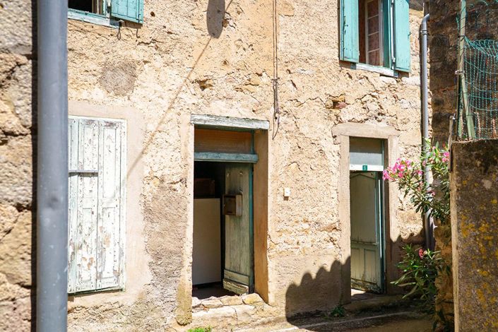 Image No.2-2 Bed House for sale