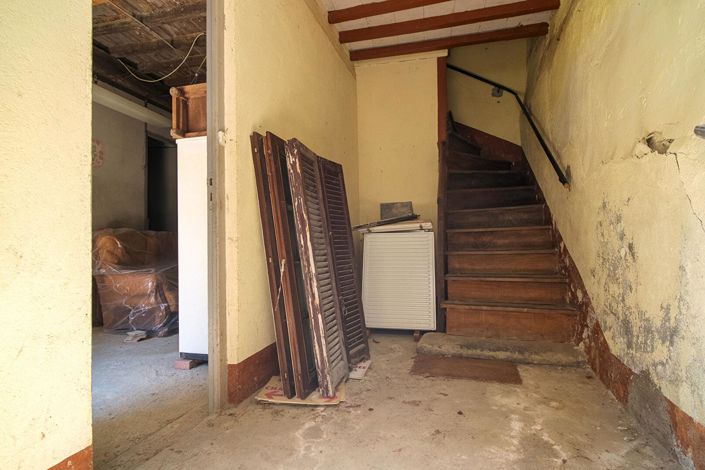 Image No.7-2 Bed House for sale