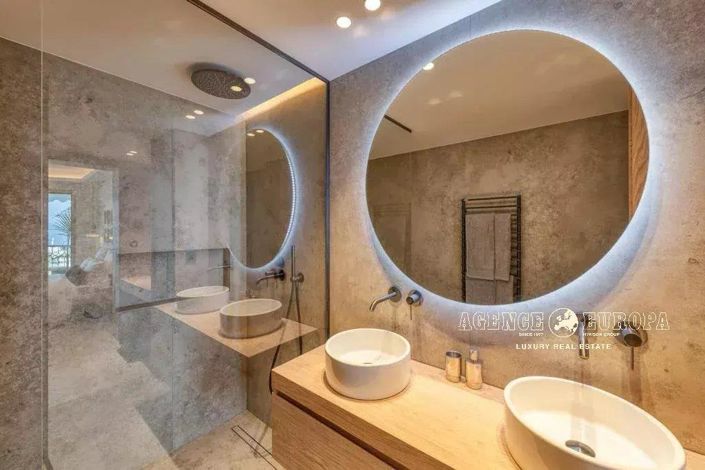 Image No.12-3 Bed Apartment for sale